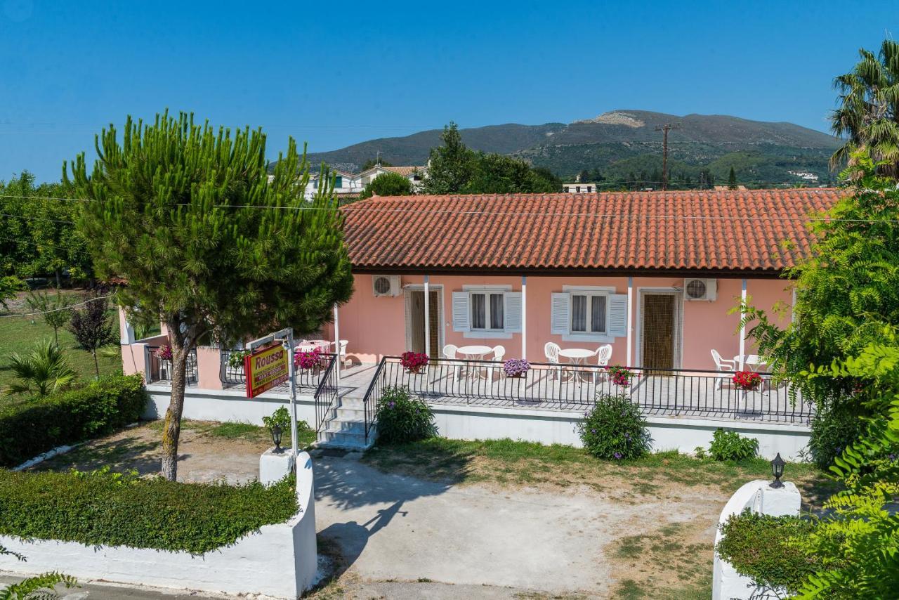 Roussa'S Apartments Laganas Exterior photo